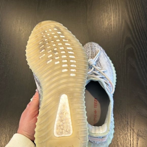 Adidas Yeezy Boost 350 V2 “Blue Tint” - Picture 3 of 5